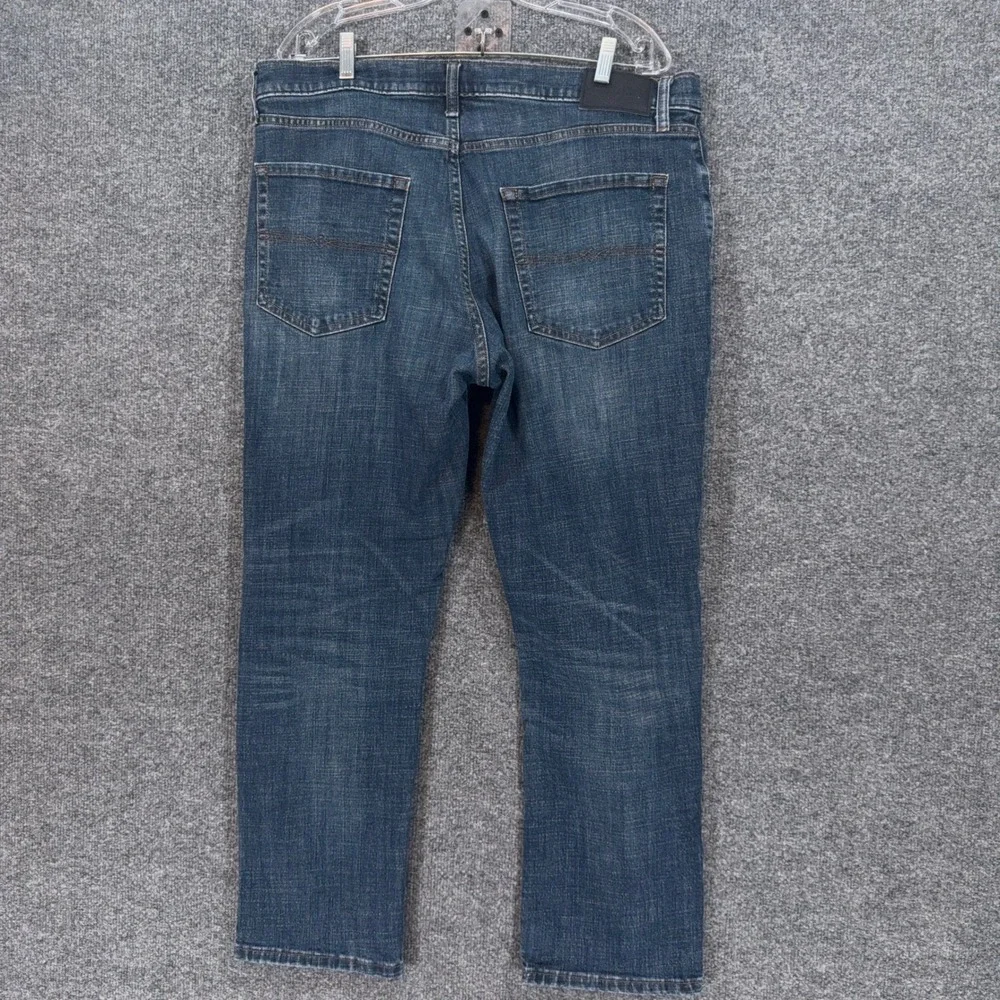 Lucky Brand 223 Straight Jeans Mens 36x28 Blue Medium Wash Denim Classic Fit